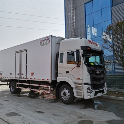 广东重汽4米2保鲜冷藏车配置与价格解析 实现无忧运输的冷链解决方案